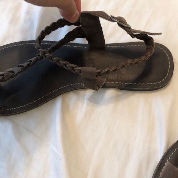 Fossil Leather Sandals - Picture 3 of 4